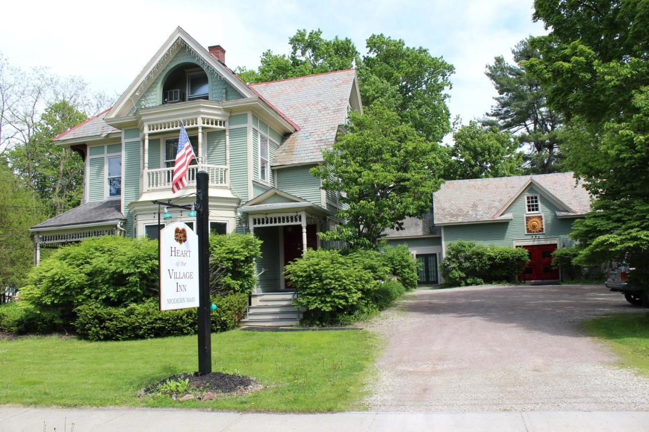 Heart Of The Village Bed & Breakfast In Shelburne Vt Exterior foto