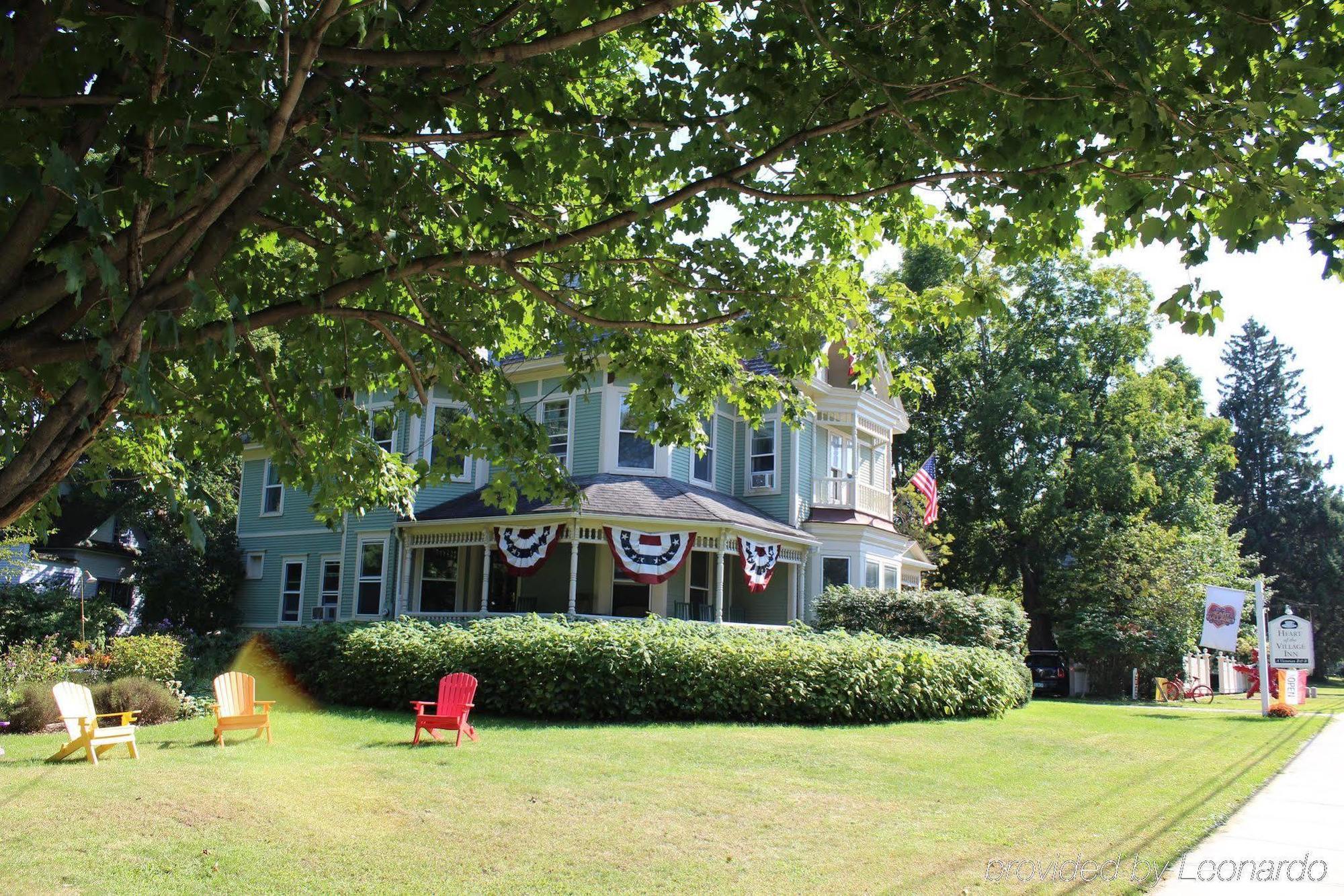 Heart Of The Village Bed & Breakfast In Shelburne Vt Exterior foto